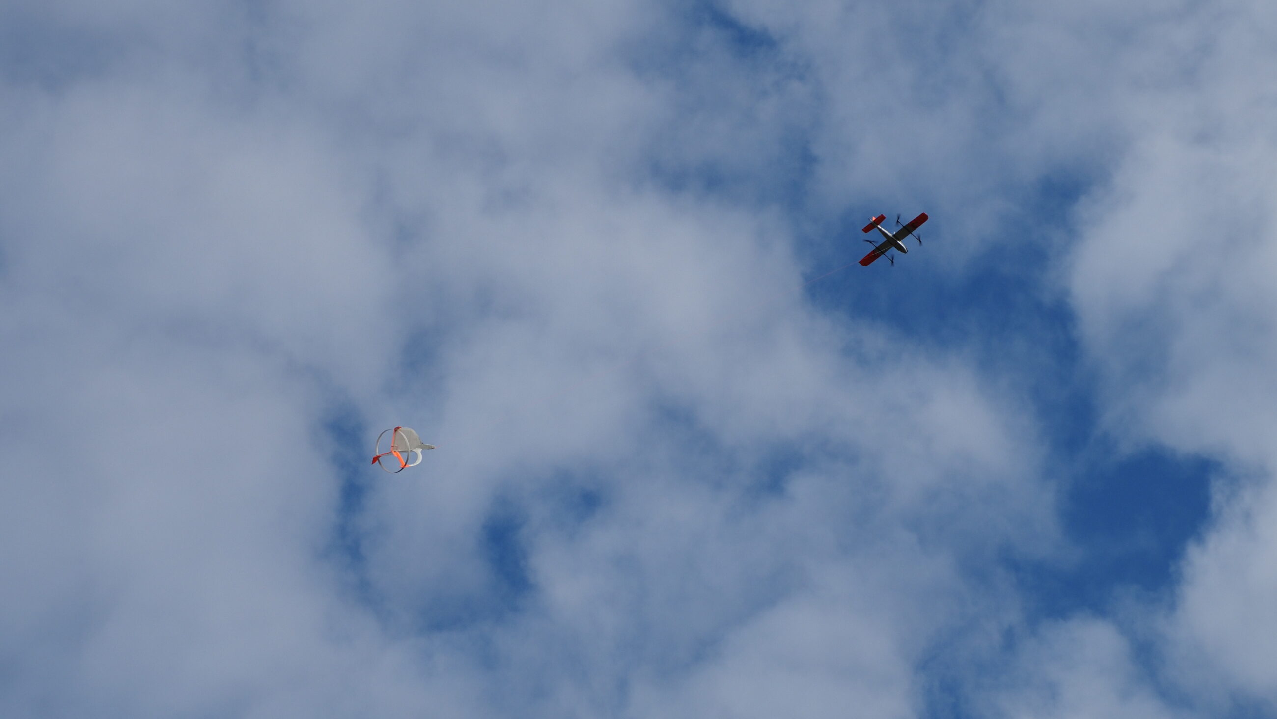 MP_2025_Kupukka-EM_MA010021 Drone flying in the air